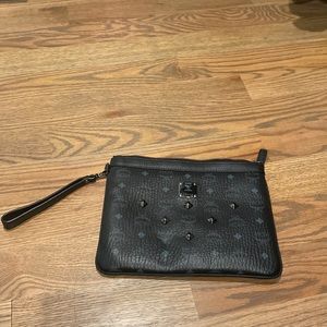 Like new MCM black large envelope clutch with studs